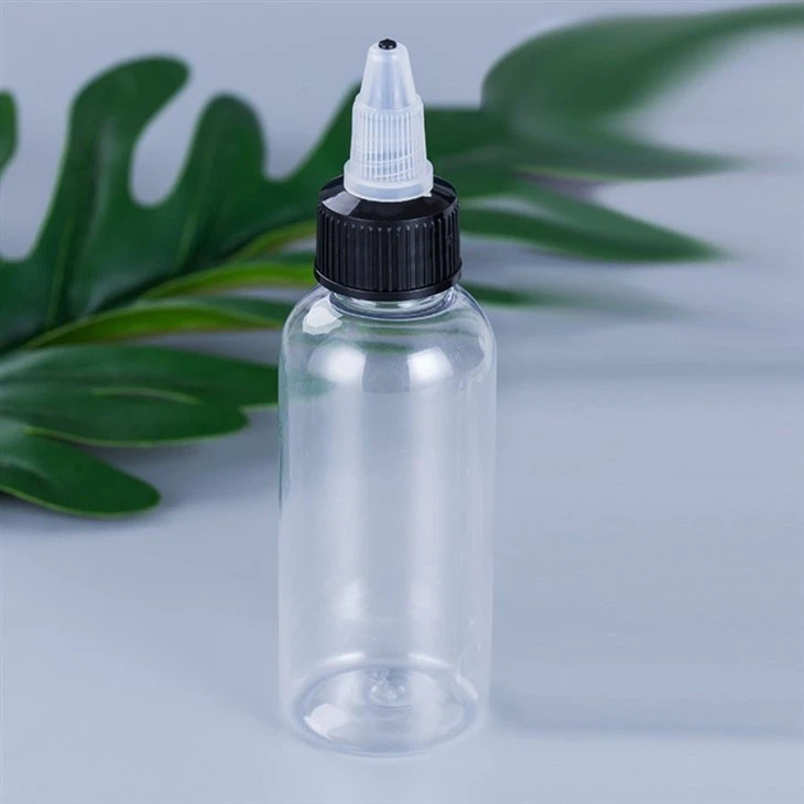 Condiment Squeeze Bottles With Twist Top Cap