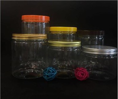 جرة تخزين الطعام في المطبخ