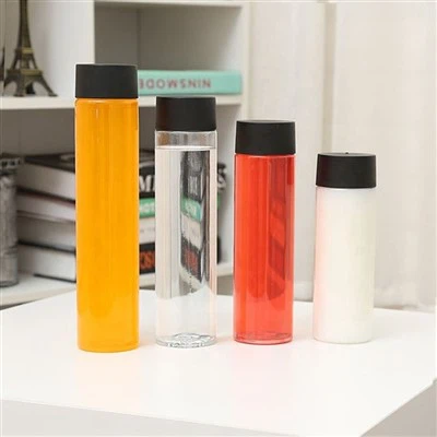 زجاجات عصير بلاستيكية فارغة NH 8oz 12oz مع أغطية حاويات مشروبات سائبة شفافة قابلة لإعادة الاستخدام مع أغطية سوداء واضحة للعبث